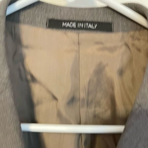 ARMANI COLLEZIONI Made in Italy 100% Wool Blazer.Size 40C - Picture 4 of 12